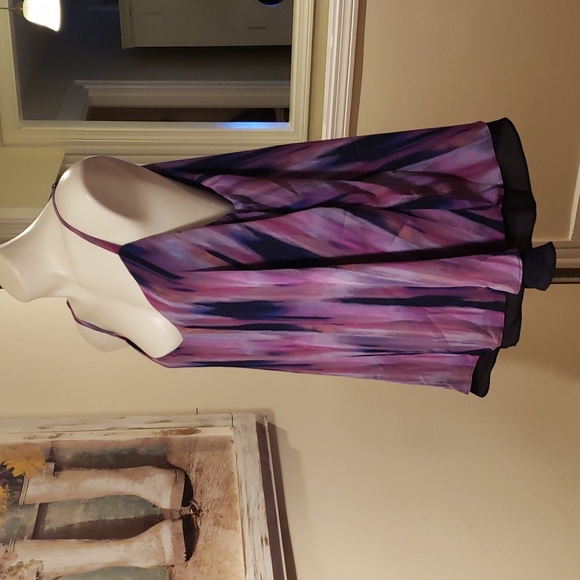 Torrid Tank - Picture 4 of 11